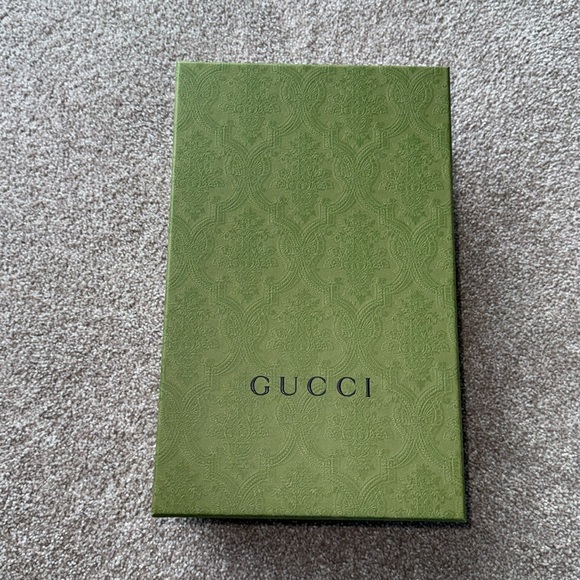 100% Authentic Gucci Jumbo GG Jordaan Canvas Flat - Picture 9 of 12